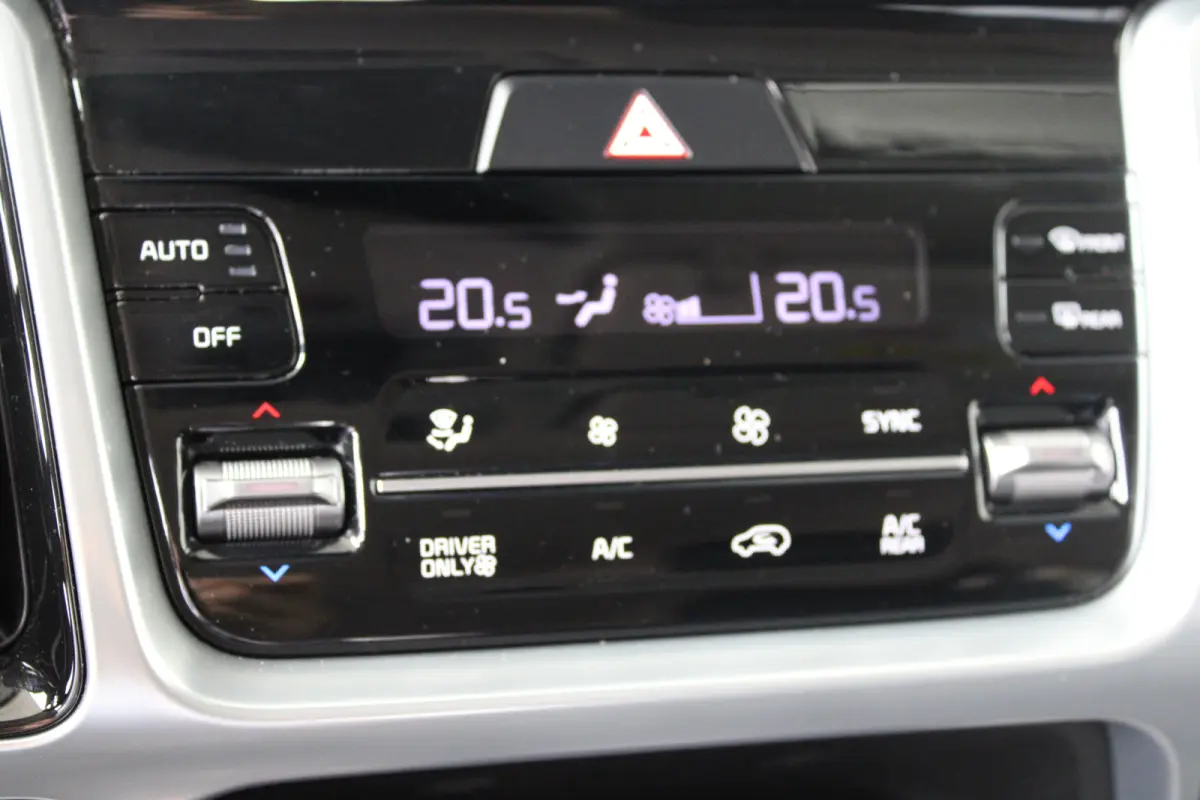 1.6 T-GDI Hybrid 2WD ExecutiveLine 7p. | 7-persoons | Ledere bekleding | Elektrische achterklep | 360 camera | Bose Audio |