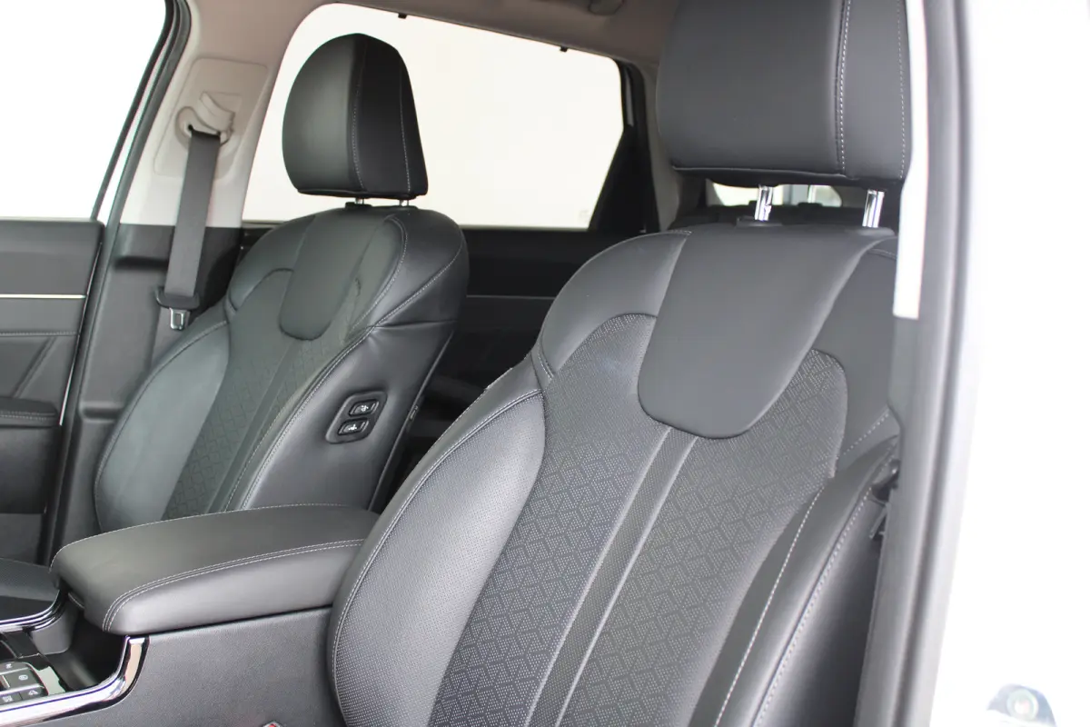 1.6 T-GDI Hybrid 2WD ExecutiveLine 7p. | 7-persoons | Ledere bekleding | Elektrische achterklep | 360 camera | Bose Audio |