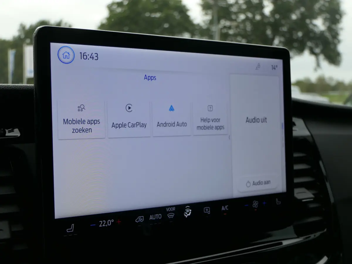 350 L2H3 Trend 68 kWh | Laadruimte Pakket | Navigatie | Stoelverwarming | Bijrijdersbank | CarPlay/Android Auto