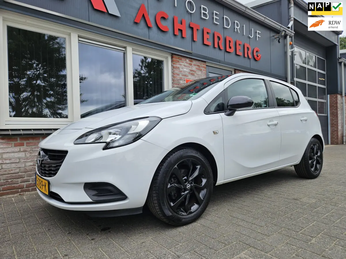 1.4 Black Edition Airco! Cruise Control! Navigatie! Leuke/Nette Auto! NAP!