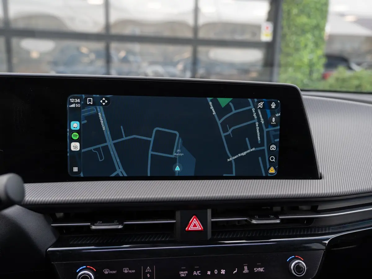 GT AWD 77.4 kWh 585PK | SOH 99.5% | WLTP 424KM | Pano | Matrix | Surround View