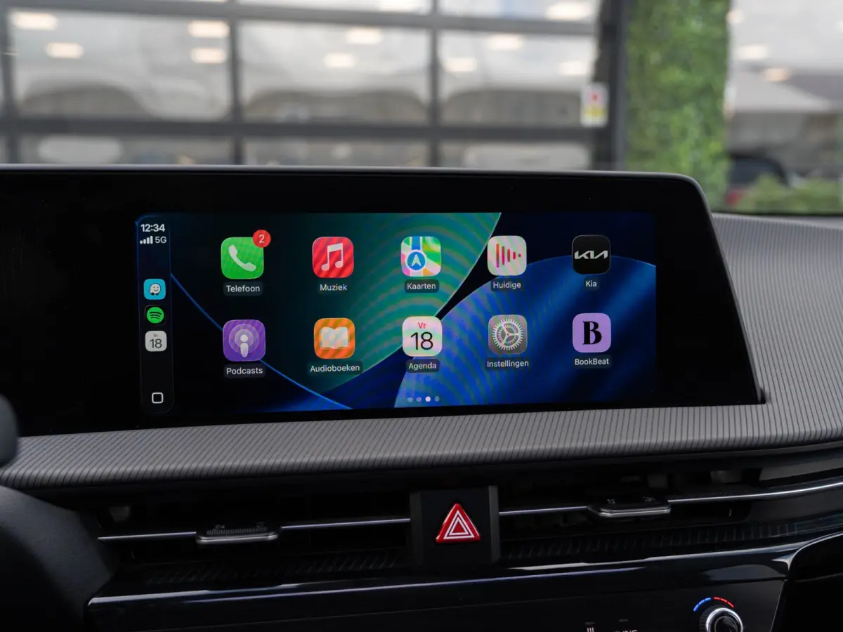 GT AWD 77.4 kWh 585PK | SOH 99.5% | WLTP 424KM | Pano | Matrix | Surround View