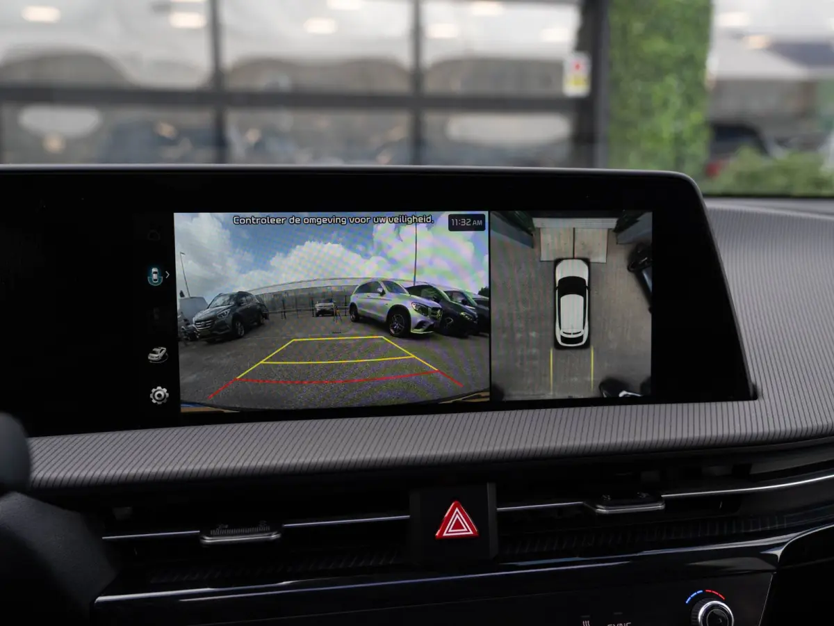 GT AWD 77.4 kWh 585PK | SOH 99.5% | WLTP 424KM | Pano | Matrix | Surround View
