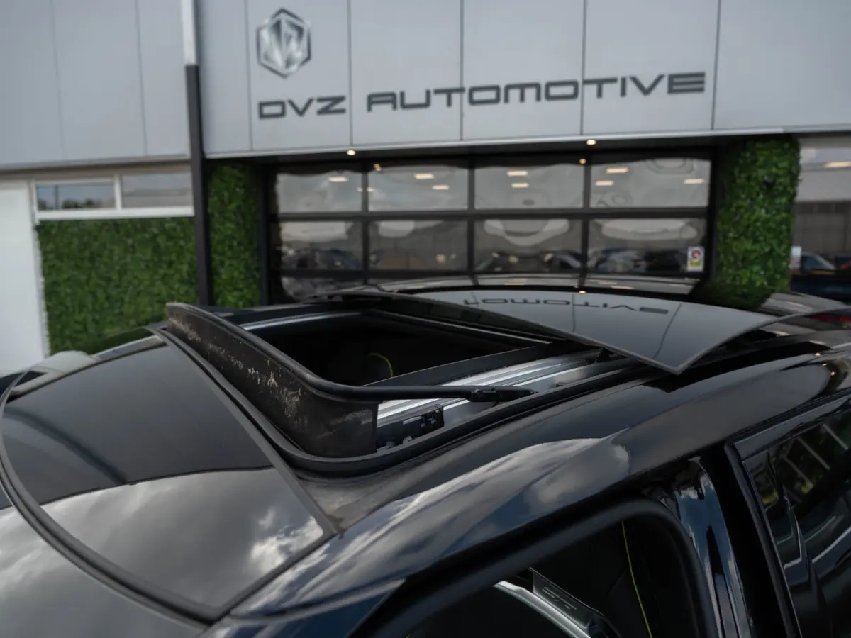 GT AWD 77.4 kWh 585PK | SOH 99.5% | WLTP 424KM | Pano | Matrix | Surround View
