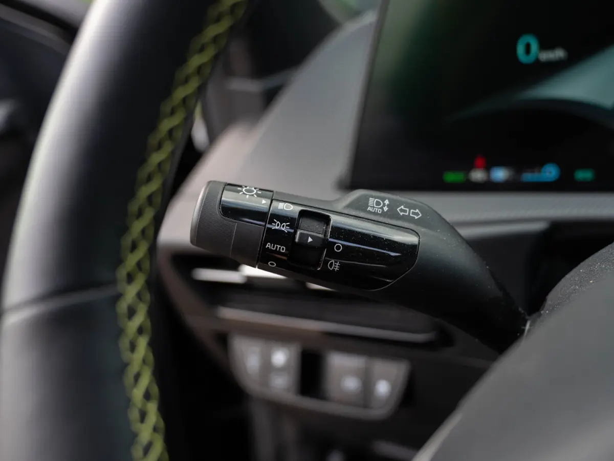 GT AWD 77.4 kWh 585PK | SOH 99.5% | WLTP 424KM | Pano | Matrix | Surround View