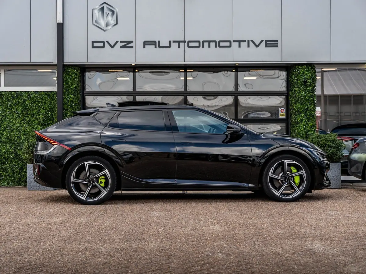 GT AWD 77.4 kWh 585PK | SOH 99.5% | WLTP 424KM | Pano | Matrix | Surround View