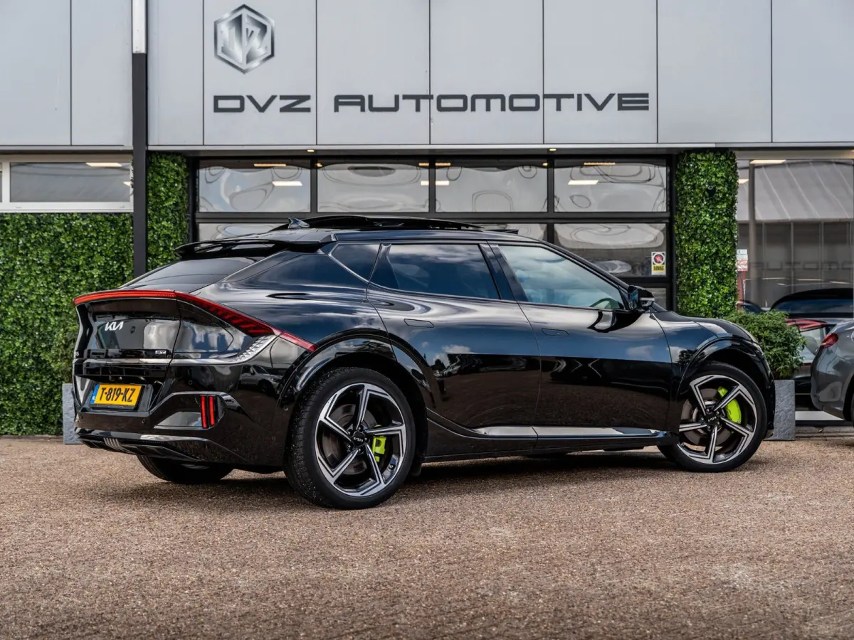 GT AWD 77.4 kWh 585PK | SOH 99.5% | WLTP 424KM | Pano | Matrix | Surround View