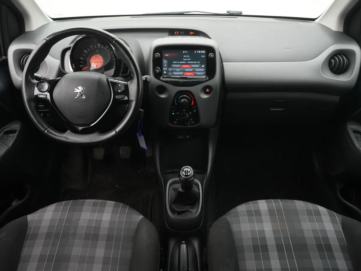 1.0 e-VTi Active | Apple Car Play / Android Play | Airco | DAB+ digitale radio-ontvangst | Pack Premium Active | Pack Techno | Start/stop systeem | 12 Maanden BOVAG Garantie |