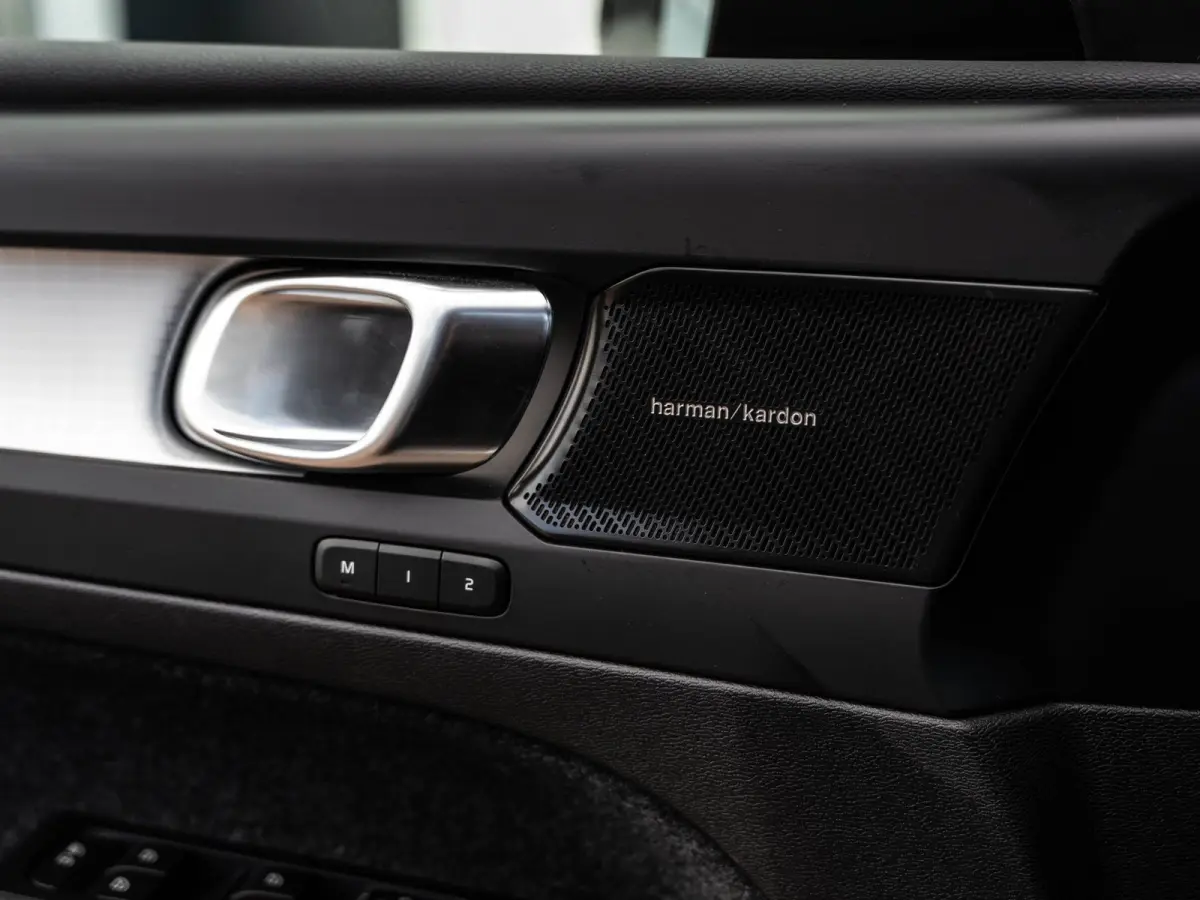 1.5 T5 Plug-in hybrid Plus Dark | Pano | H/K Sound | Camera | BTW