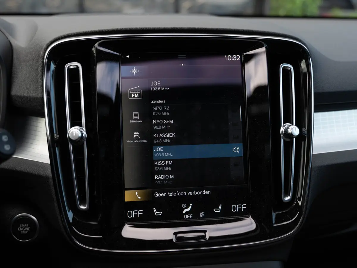 1.5 T5 Plug-in hybrid Plus Dark | Pano | H/K Sound | Camera | BTW