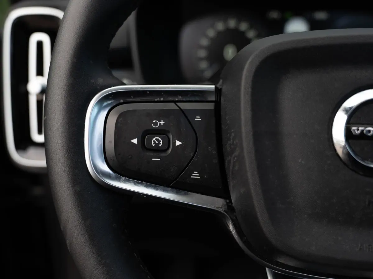 1.5 T5 Plug-in hybrid Plus Dark | Pano | H/K Sound | Camera | BTW