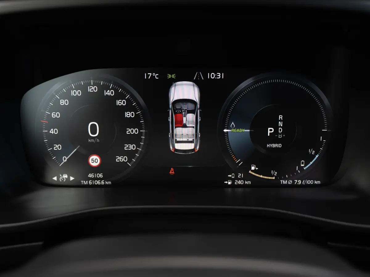 1.5 T5 Plug-in hybrid Plus Dark | Pano | H/K Sound | Camera | BTW