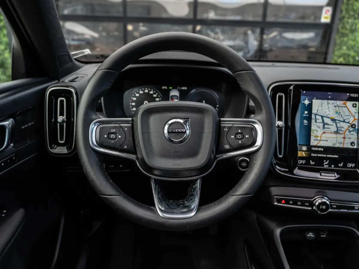 1.5 T5 Plug-in hybrid Plus Dark | Pano | H/K Sound | Camera | BTW