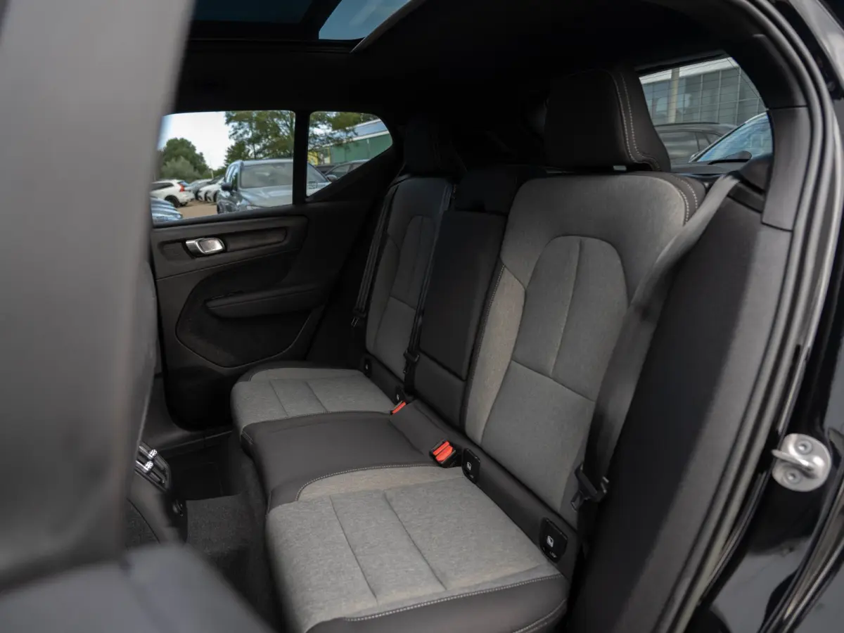 1.5 T5 Plug-in hybrid Plus Dark | Pano | H/K Sound | Camera | BTW