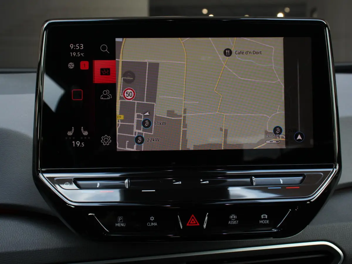 Pro 58 kWh Camera Apple Carplay Stoelverwarming Navigatie Android Auto Climate Control Navigatie Cruise control Parkeersensoren voor achter LED