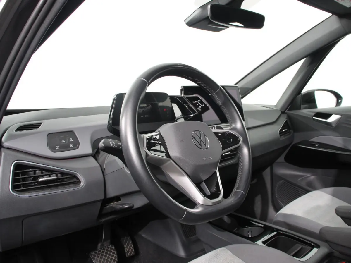Pro 58 kWh Camera Apple Carplay Stoelverwarming Navigatie Android Auto Climate Control Navigatie Cruise control Parkeersensoren voor achter LED
