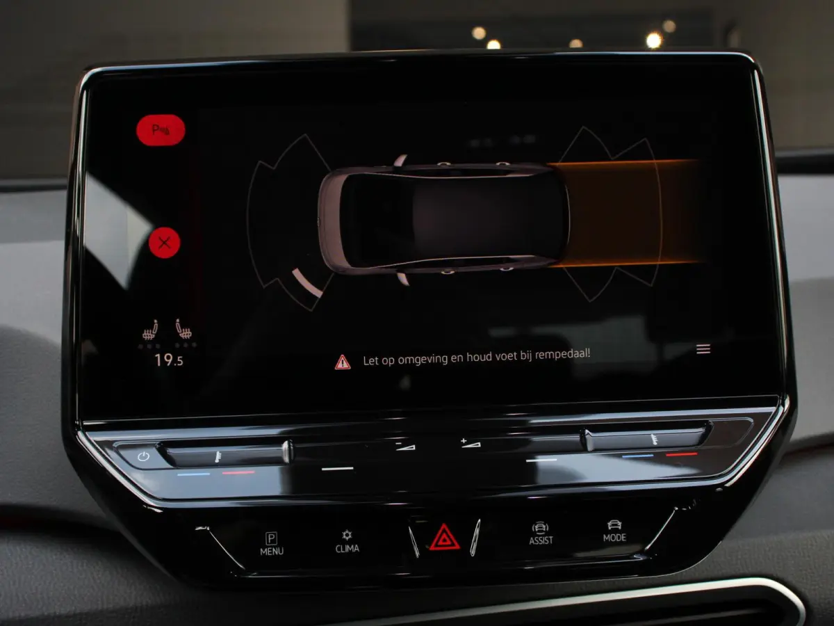 Pro 58 kWh Camera Apple Carplay Stoelverwarming Navigatie Android Auto Climate Control Navigatie Cruise control Parkeersensoren voor achter LED