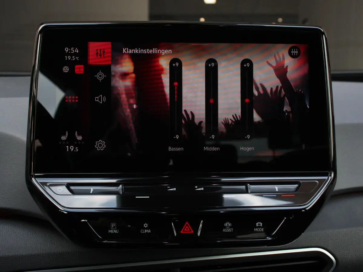 Pro 58 kWh Camera Apple Carplay Stoelverwarming Navigatie Android Auto Climate Control Navigatie Cruise control Parkeersensoren voor achter LED