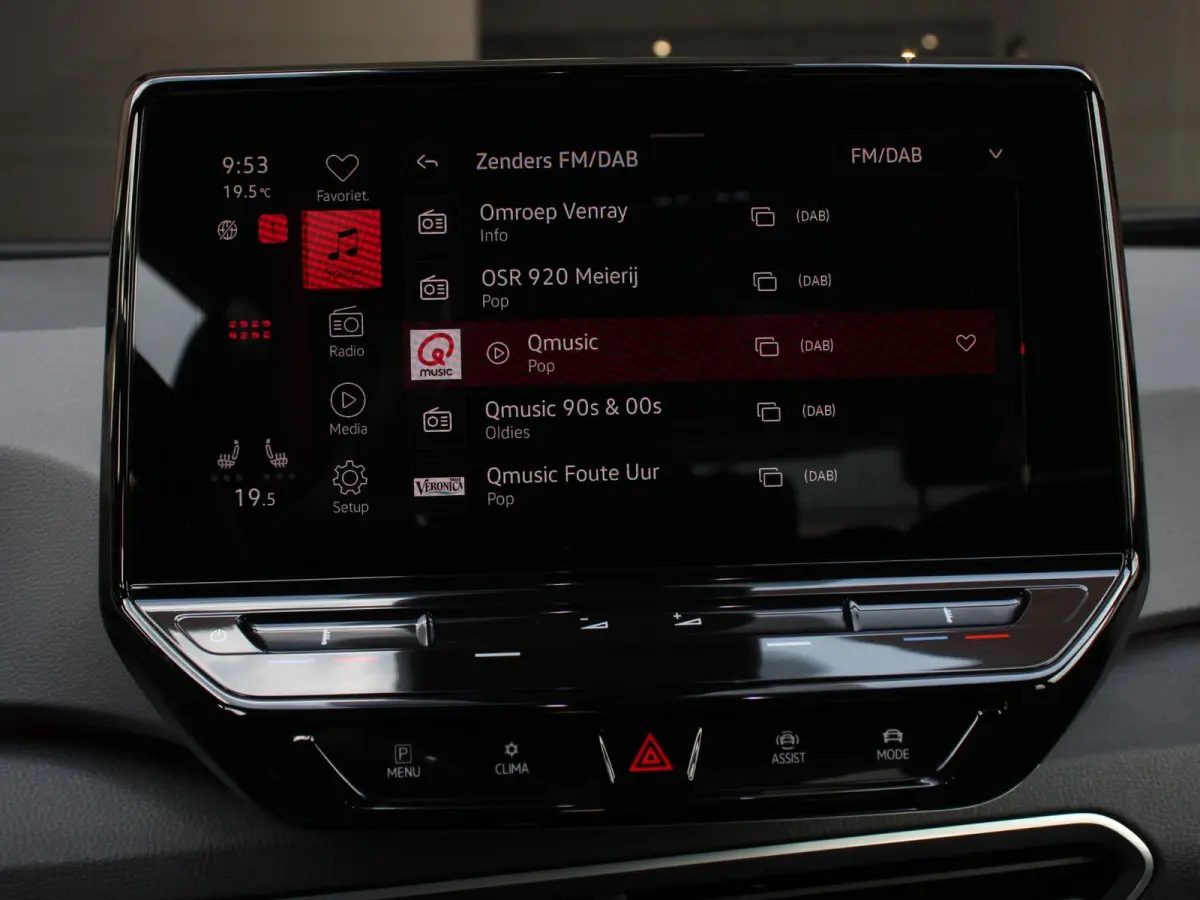 Pro 58 kWh Camera Apple Carplay Stoelverwarming Navigatie Android Auto Climate Control Navigatie Cruise control Parkeersensoren voor achter LED