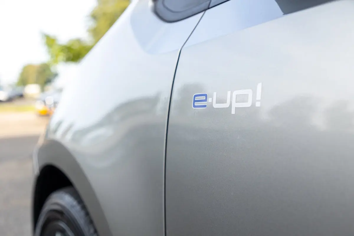 E-up! Soh 80% I Climate I Cruise I Parkeersensoren I Stoelverwarming I LM Velgen