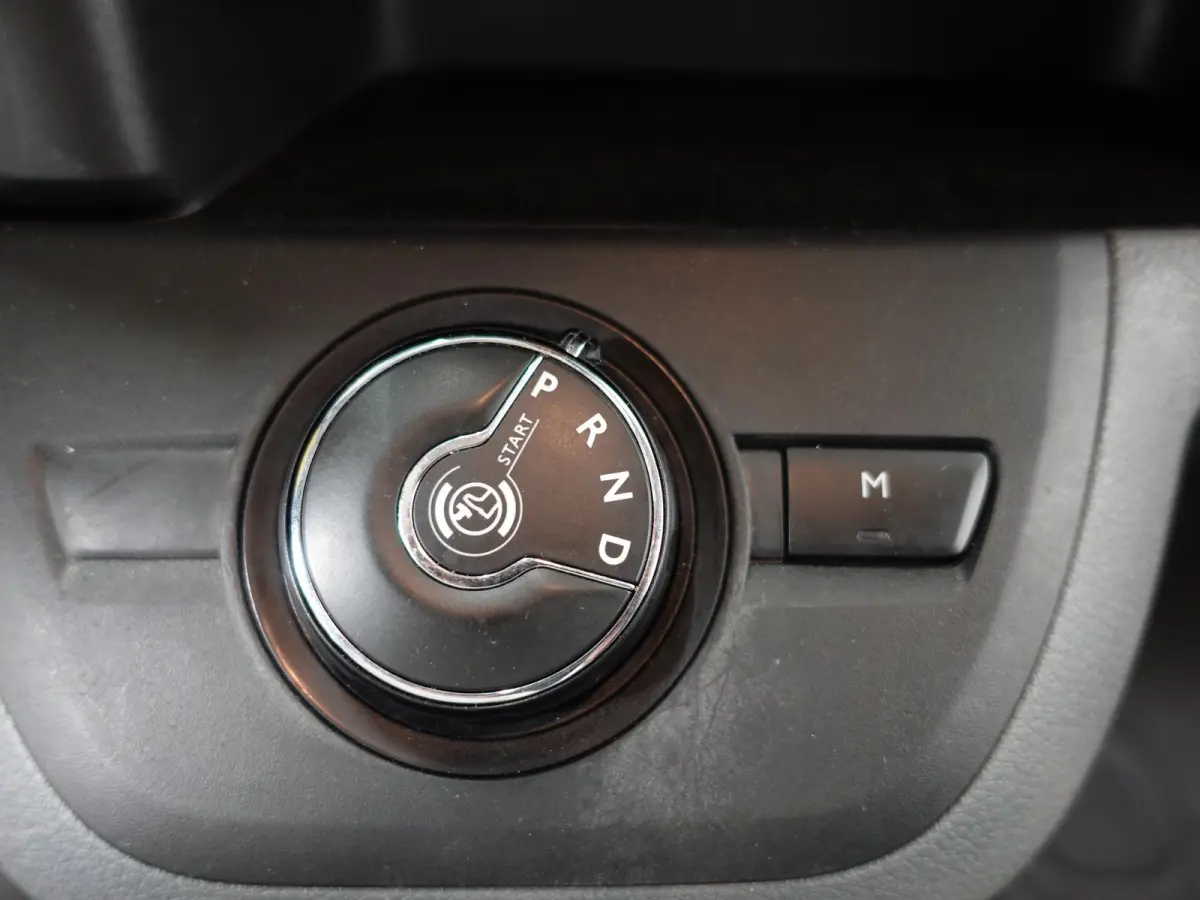 2.0 CDTI L3H1 145PK Dubbele Cabine Automaat Airco Apple Carplay/Android Auto Navigatie Trekhaak Camera Parkeersensoren