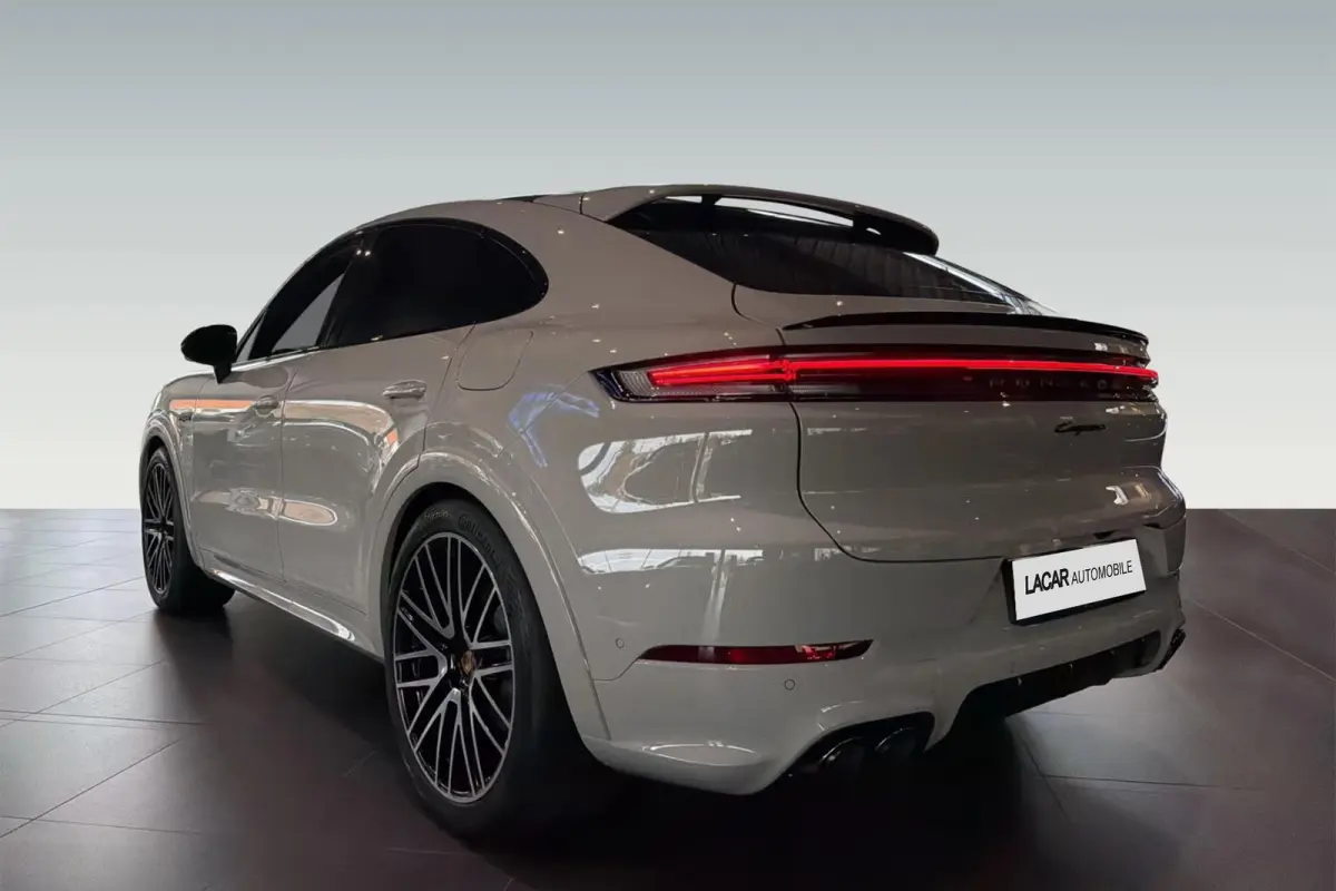 3.0 E-Hybrid Black Edition