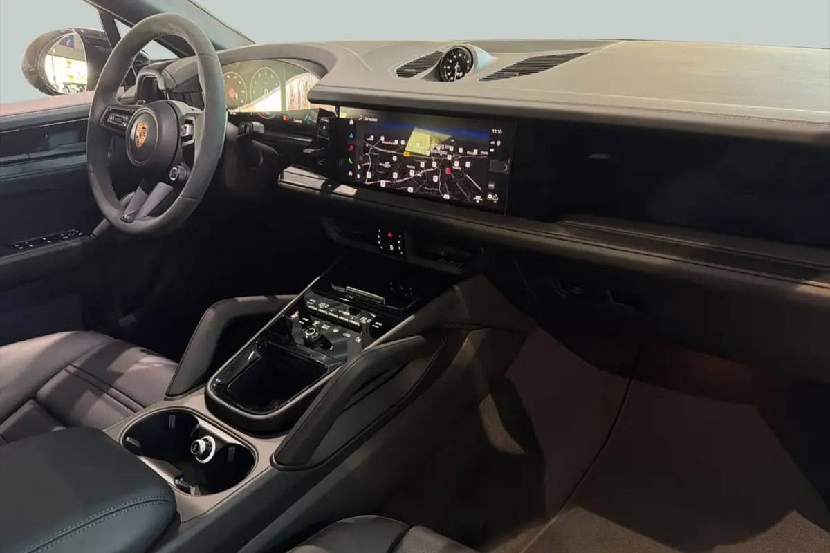 3.0 E-Hybrid Black Edition