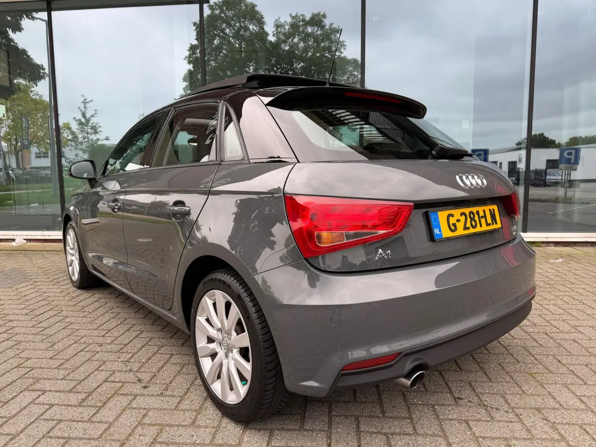 1.0 TFSI Advance Sport - Pano/Schuifdak - Navi - Half Leder