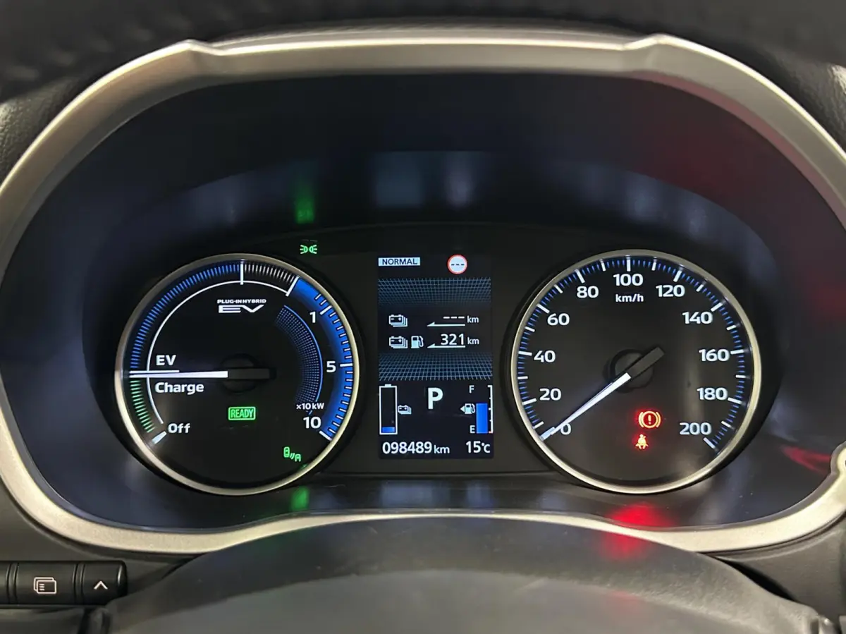 2.4 PHEV Executive PANO LEER CAMERA ADAPTIEF CRUISE.