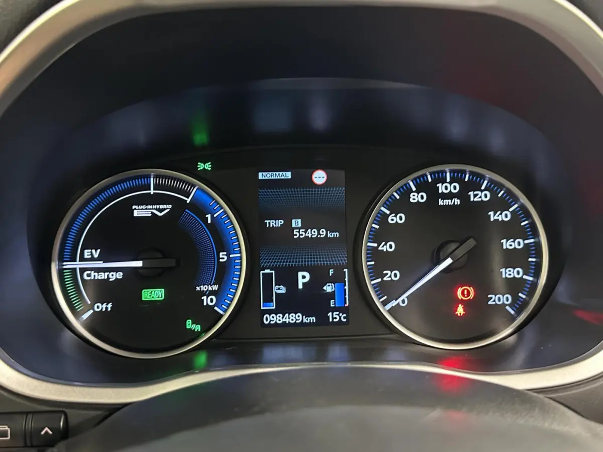 2.4 PHEV Executive PANO LEER CAMERA ADAPTIEF CRUISE.