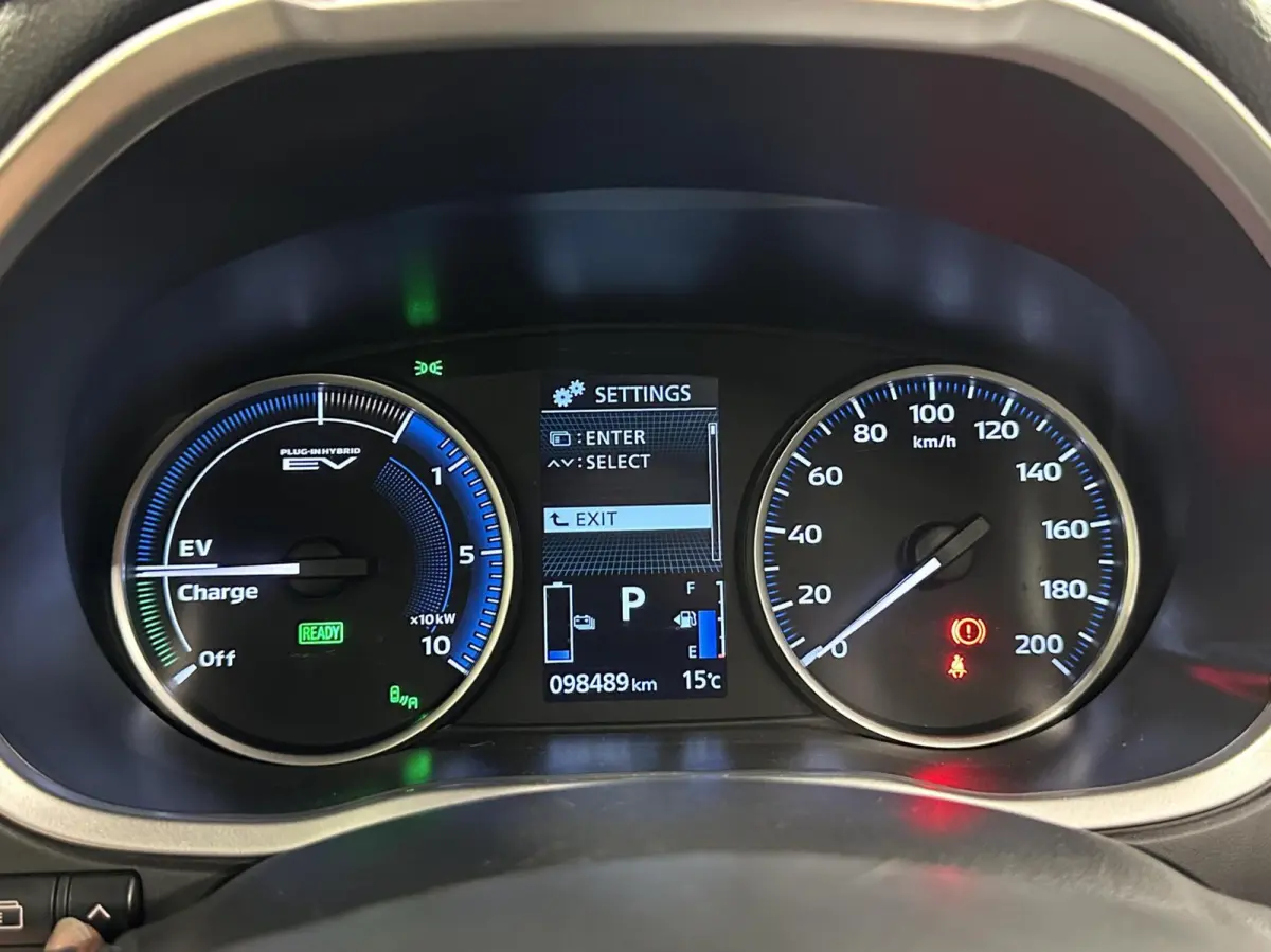 2.4 PHEV Executive PANO LEER CAMERA ADAPTIEF CRUISE.