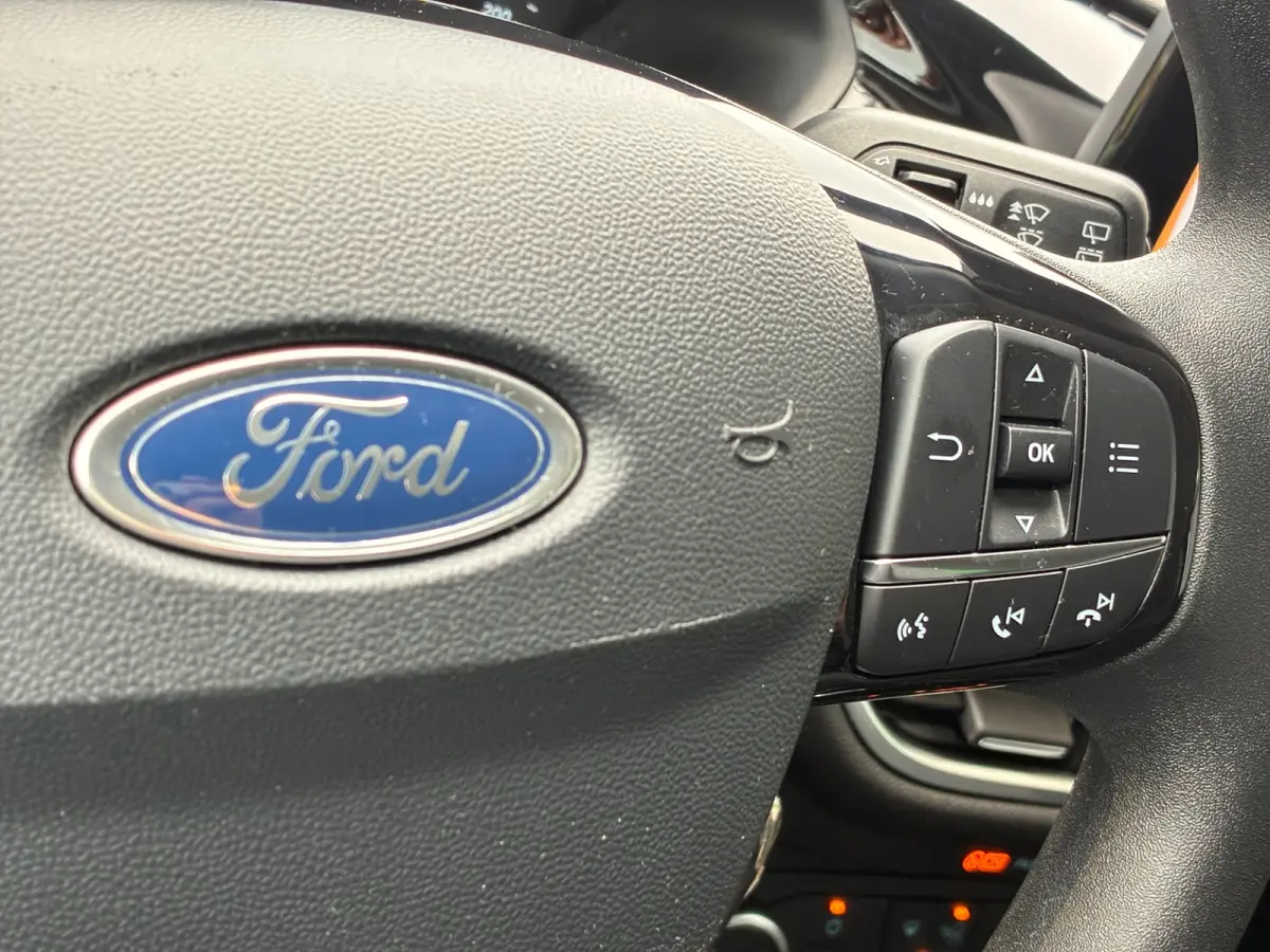 1.1 Trend|Navigatie|Airco|CruiseControl|CarPlay|Lane Assist|Nieuwe APK|NAP|Elektr.ramen|