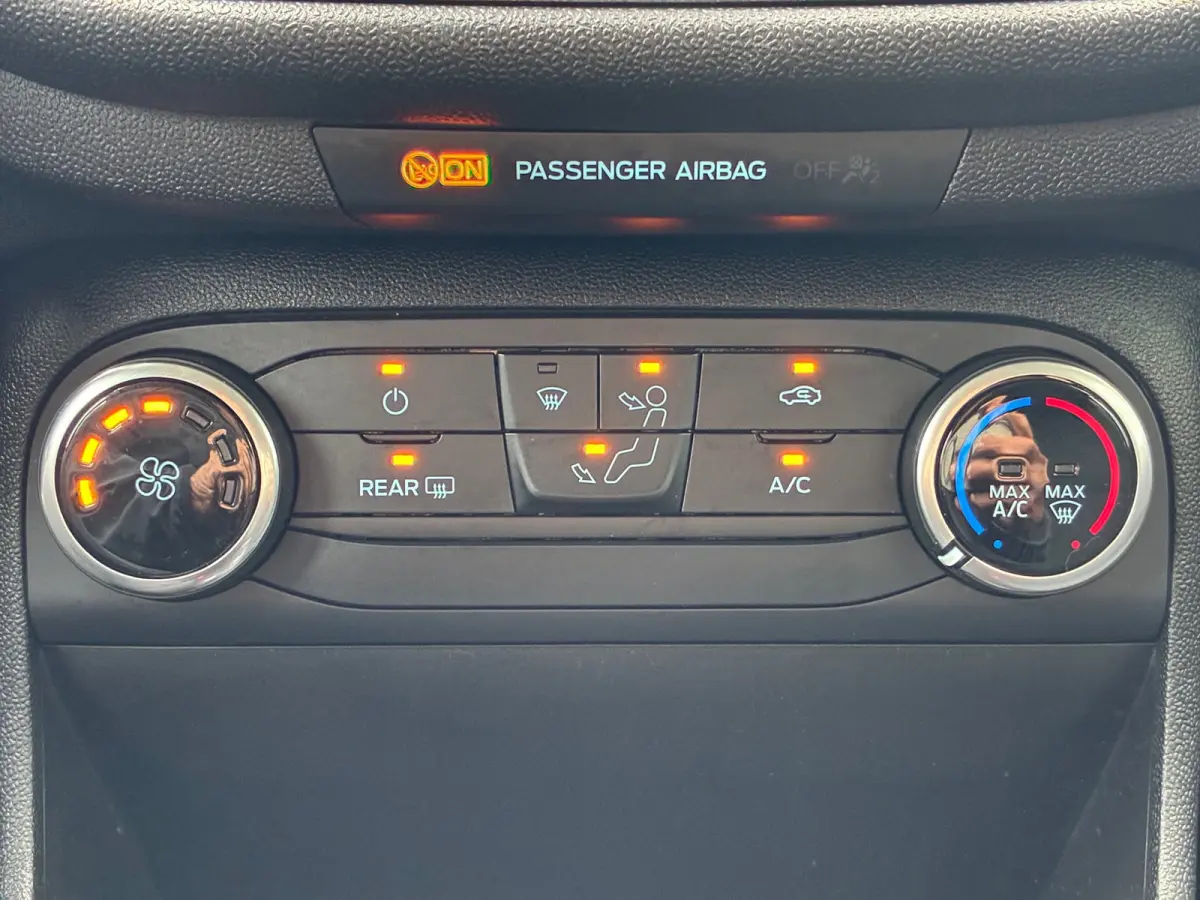 1.1 Trend|Navigatie|Airco|CruiseControl|CarPlay|Lane Assist|Nieuwe APK|NAP|Elektr.ramen|