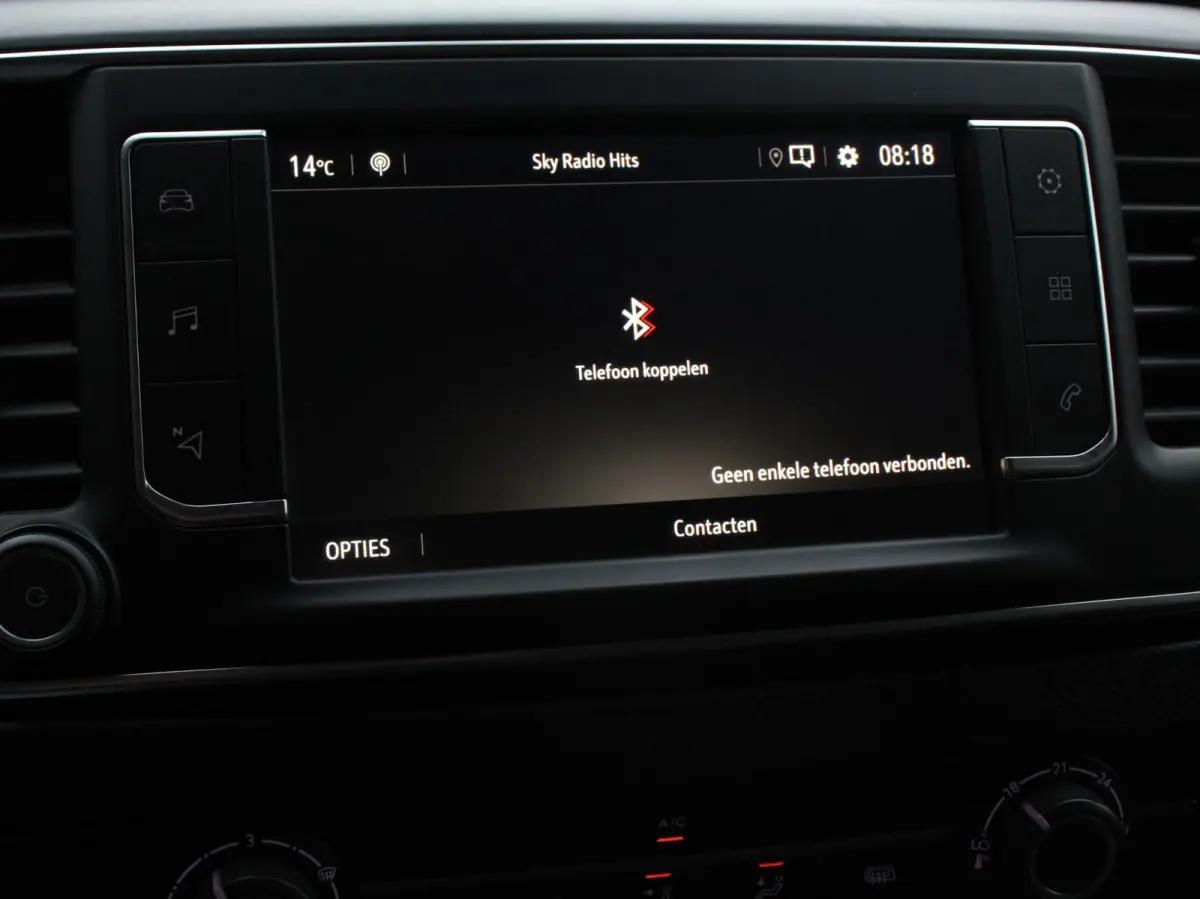 2.0 CDTI Automaat 145 pk L3H1 Dubbele Cabine 6 Persoons Edition Trekhaak Navigatie Apple Carplay Android Auto Airco Bluetooth Betimmering Cruise Control