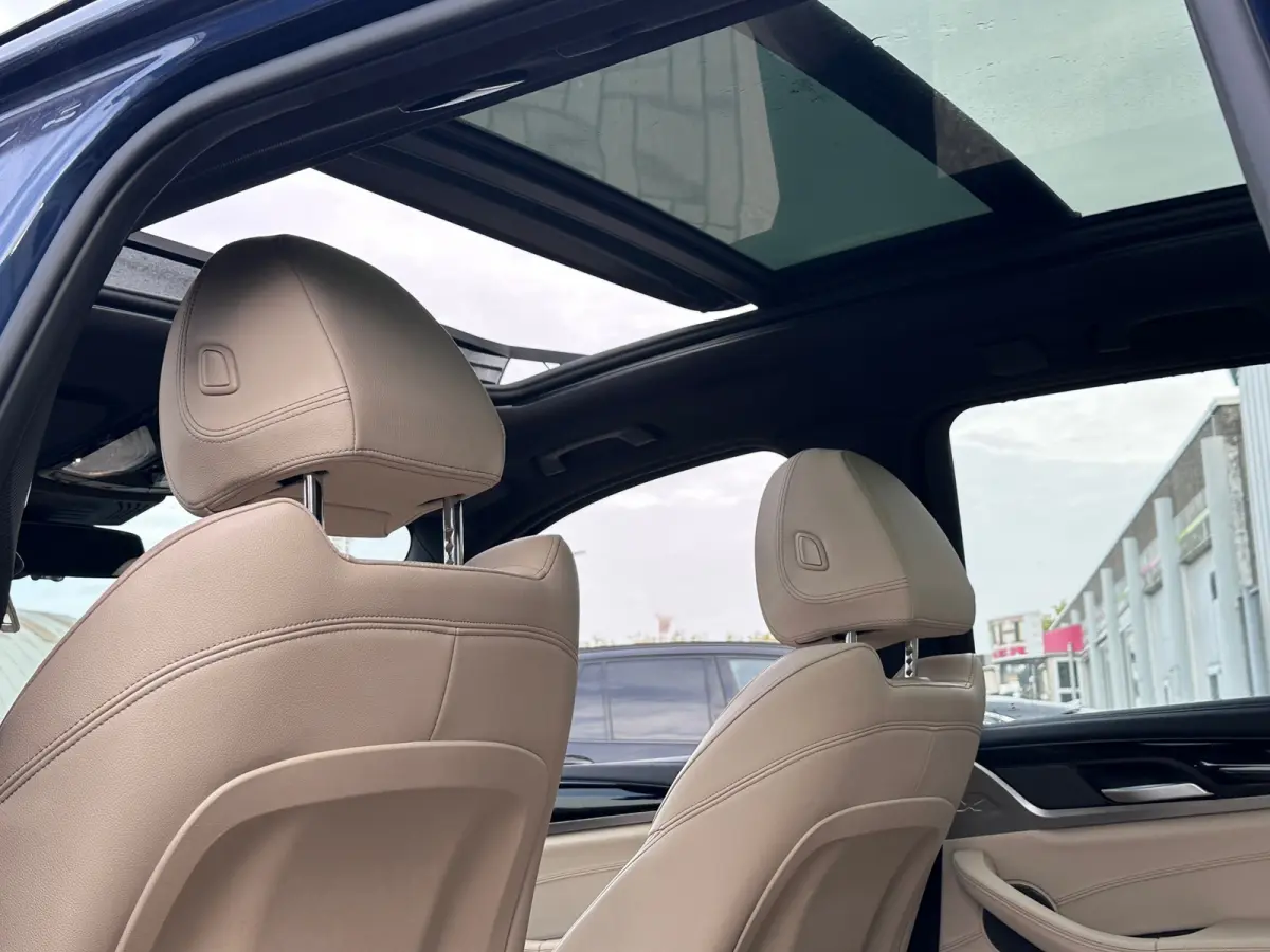 High Executive 80 kWh SOH 95% Harman Kardon PANO/HEAD-UP DISPLAY LEER/MEMORY STOELEN