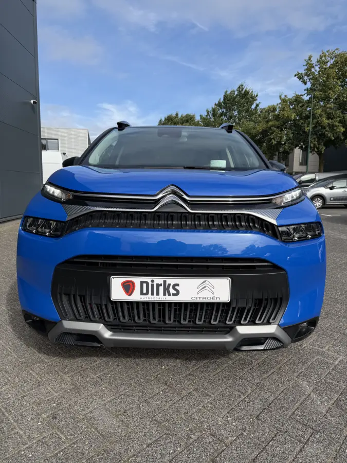 130pk Max (Camera - Keyless Entry - LED - Head up - Automatische Airco - Navigatie - Apple Carplay - 17")