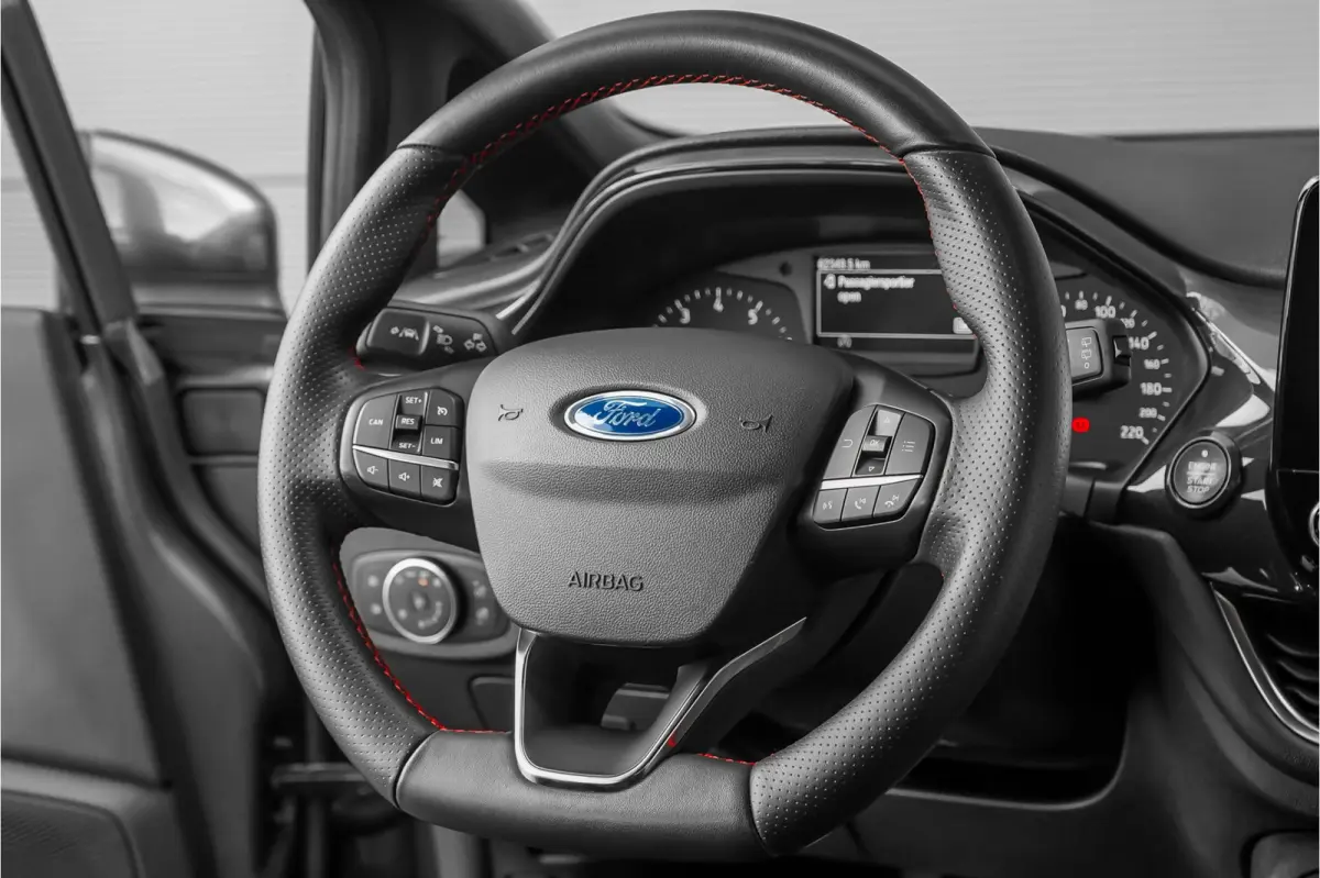 1.0 EcoBoost ST-Line CarPlay Trekhaak 17"