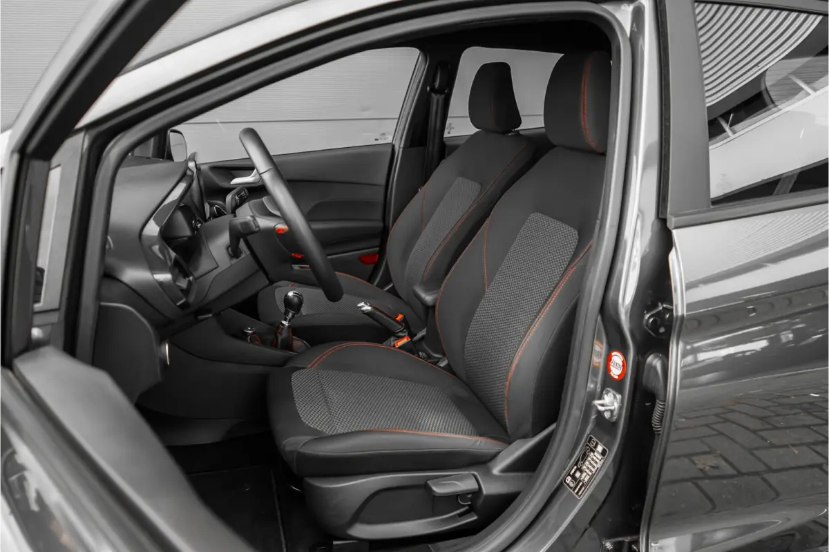 1.0 EcoBoost ST-Line CarPlay Trekhaak 17"
