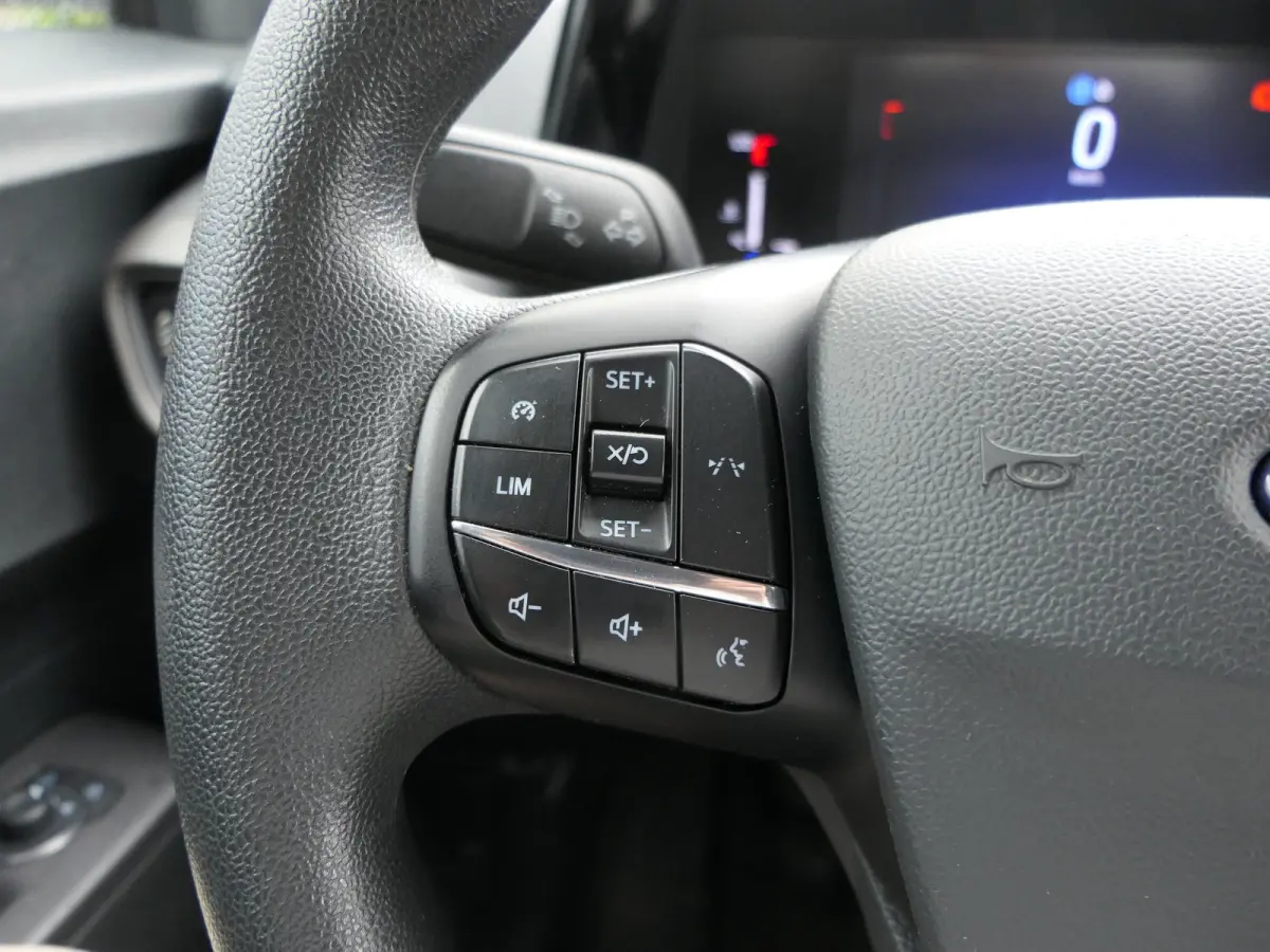 1.5 EcoBlue Trend | CarPlay/Android Auto | Zijschuifdeur | Bluetooth | Parkeersensoren | Cruise Control | Airco