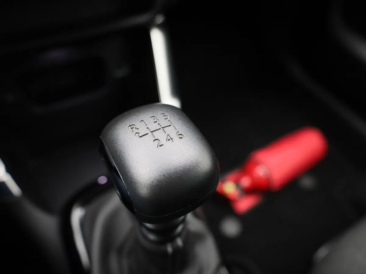 1.2 PureTech Shine