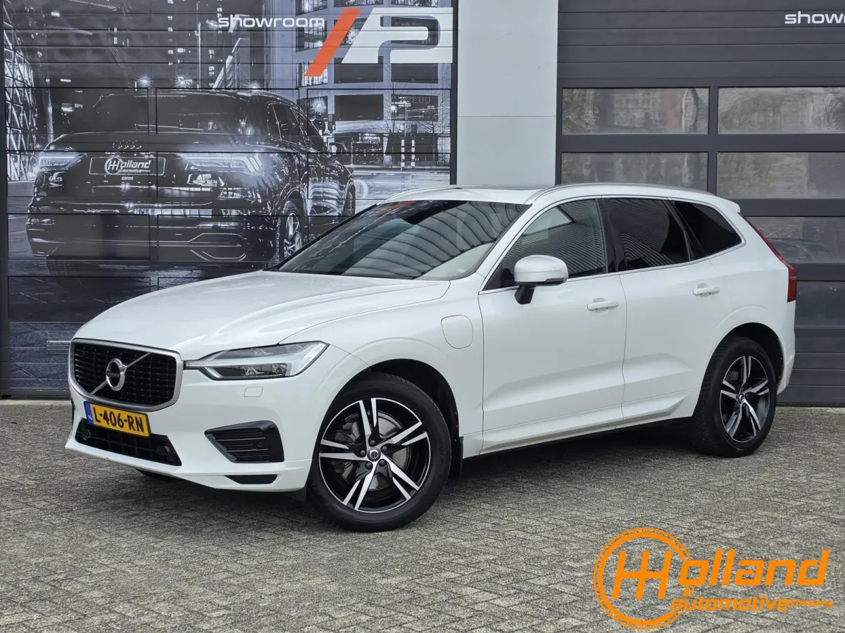 2.0 T8 Twin Engine AWD R-Design|PANO|MEMORY|ACC