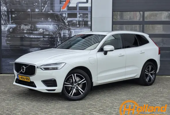 2.0 T8 Twin Engine AWD R-Design|PANO|MEMORY|ACC