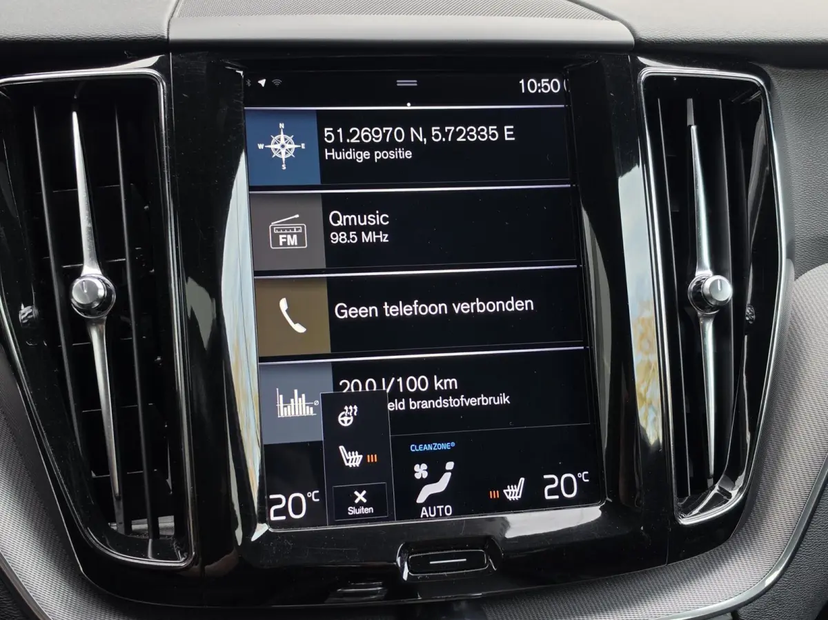 2.0 T8 Twin Engine AWD R-Design|PANO|MEMORY|ACC
