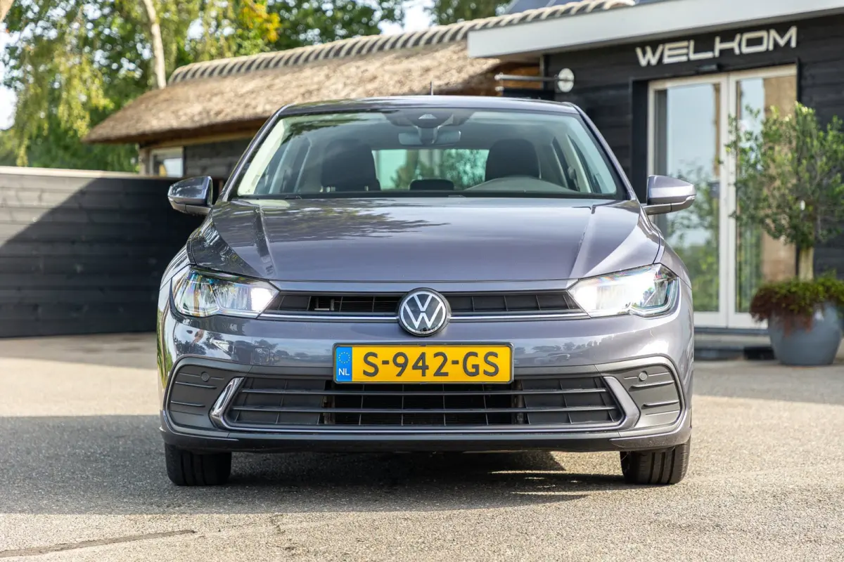 1.0 TSI Life Adaptive Cruise I Climate I Camera I CarPlay I Android I LM Velgen I Parkeersensoren I BTW
