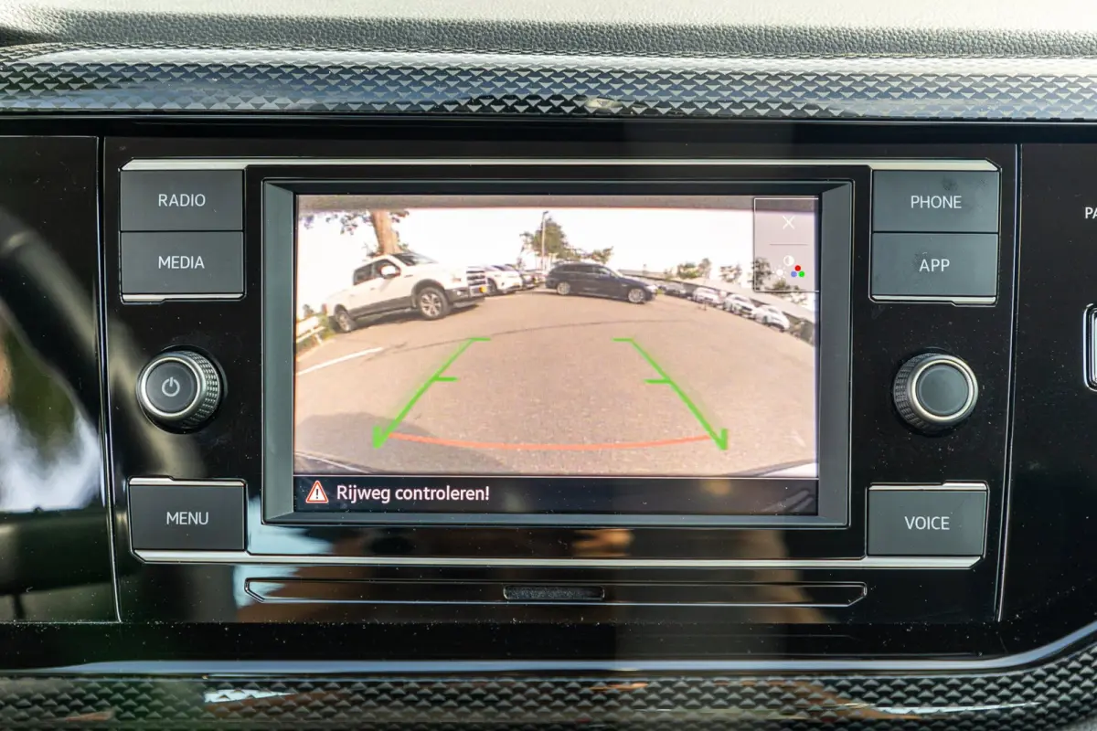 1.0 TSI Life Adaptive Cruise I Climate I Camera I CarPlay I Android I LM Velgen I Parkeersensoren I BTW