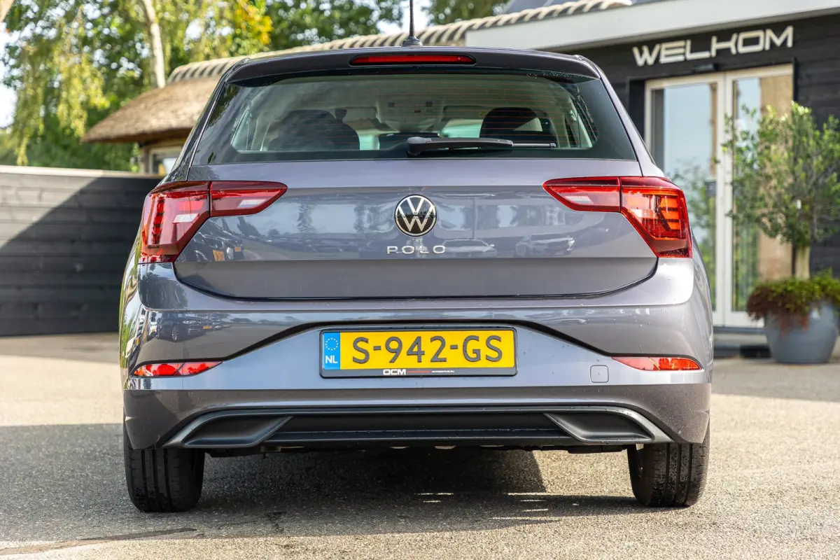 1.0 TSI Life Adaptive Cruise I Climate I Camera I CarPlay I Android I LM Velgen I Parkeersensoren I BTW