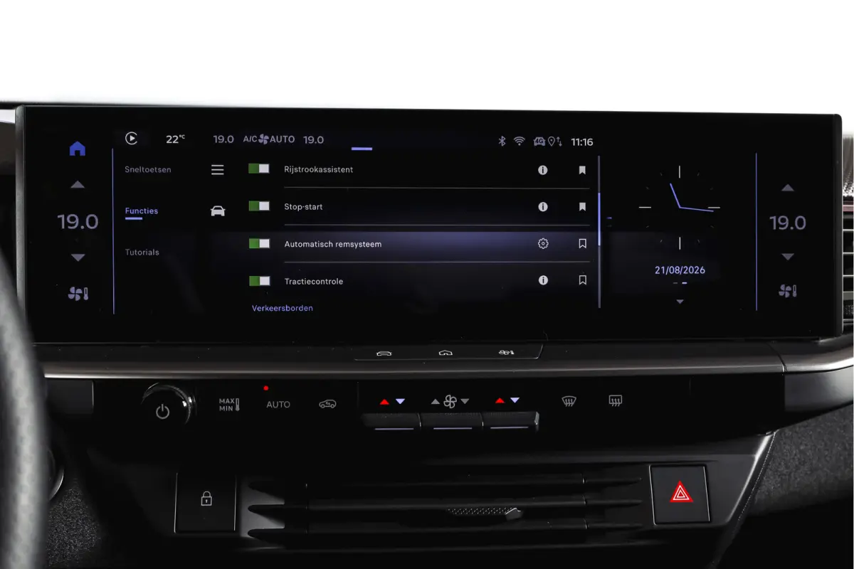 1.2 Turbo Hybrid GS | Dig. Cockpit | Adapt. Cruise | Focal | Stoel-+Stuurverw. | PDC | Camera | NAV + App. Connect | LM 19" | 5854