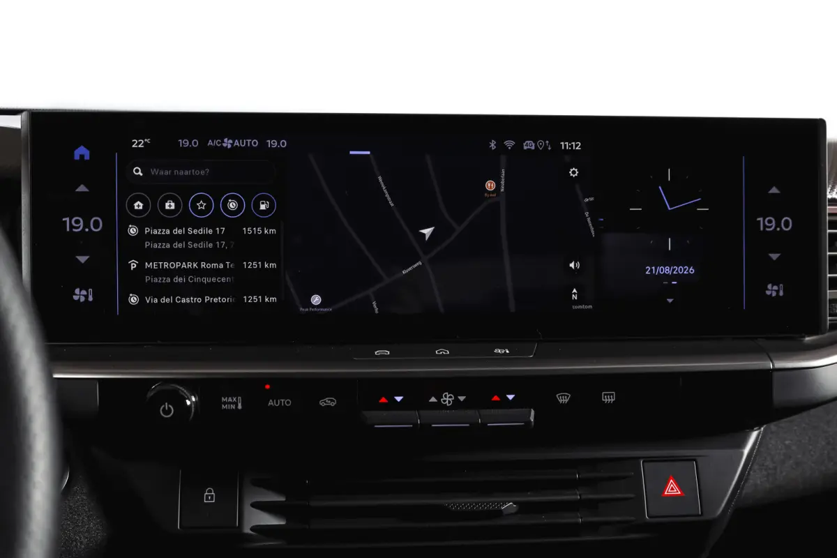 1.2 Turbo Hybrid GS | Dig. Cockpit | Adapt. Cruise | Focal | Stoel-+Stuurverw. | PDC | Camera | NAV + App. Connect | LM 19" | 5854