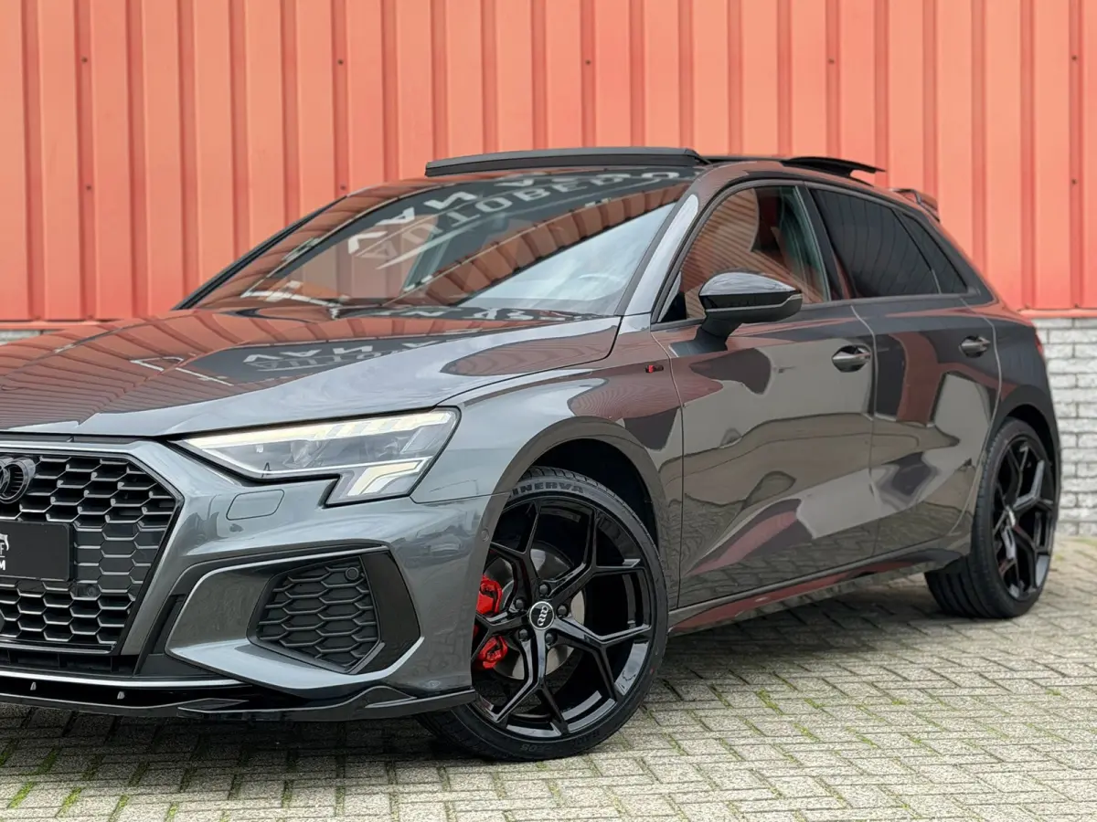 35 TFSI 3x S-Line Pano Camera 19"RS Maxton