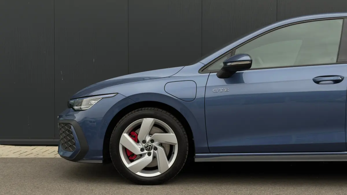 1.5 eHybrid 272pk GTE | Trekhaak | Achteruitrijcamera | Adaptive Cruise | Head-up | Carplay | 17" |